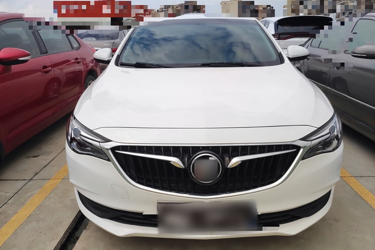 别克 英朗 2021款 改款 典范 1.5L 自动精英型车身外观2