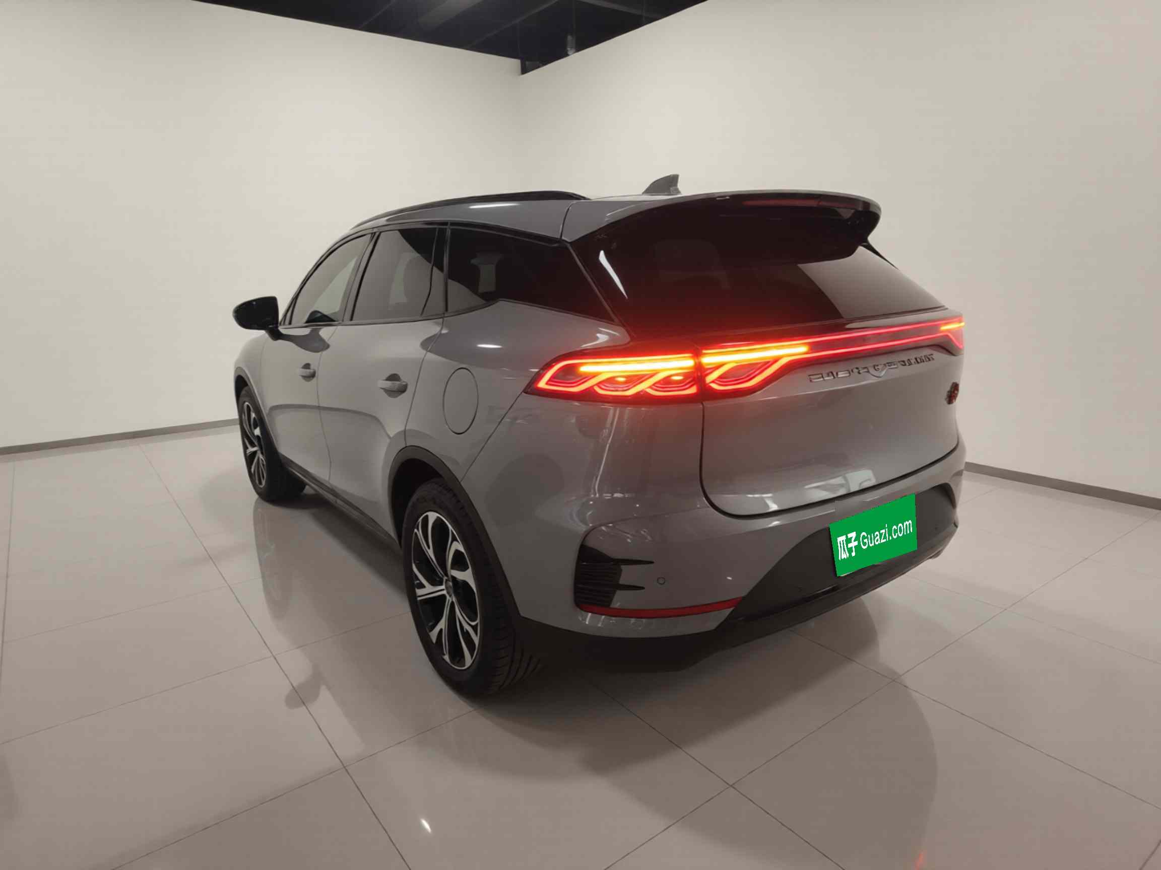 比亚迪 唐新能源 2025款 DM-i 115KM 尊荣型(3)