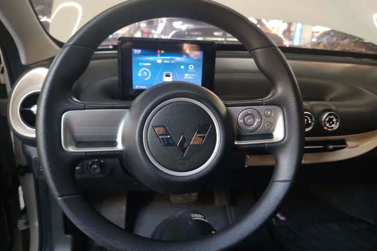 五菱汽车 五菱缤果 2023款 333km 快享款局部细节13