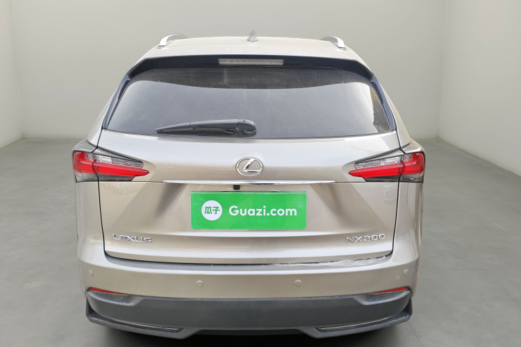雷克萨斯NX 2015款 200 前驱 锋行版车身外观6