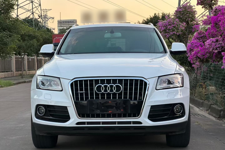 奥迪Q5 2016款 40 TFSI 进取型车身外观6005