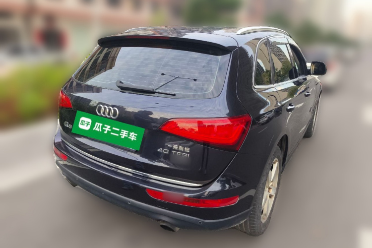 奥迪Q5 2016款 40 TFSI 技术型车身外观7