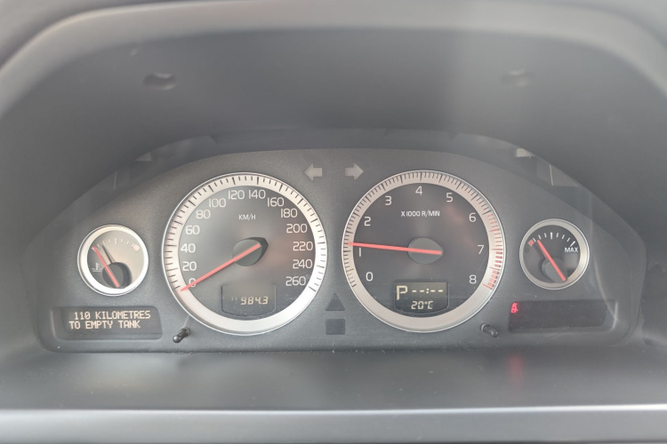 沃尔沃XC90 2013款 2.5T T5 豪华升级版中控内饰7012