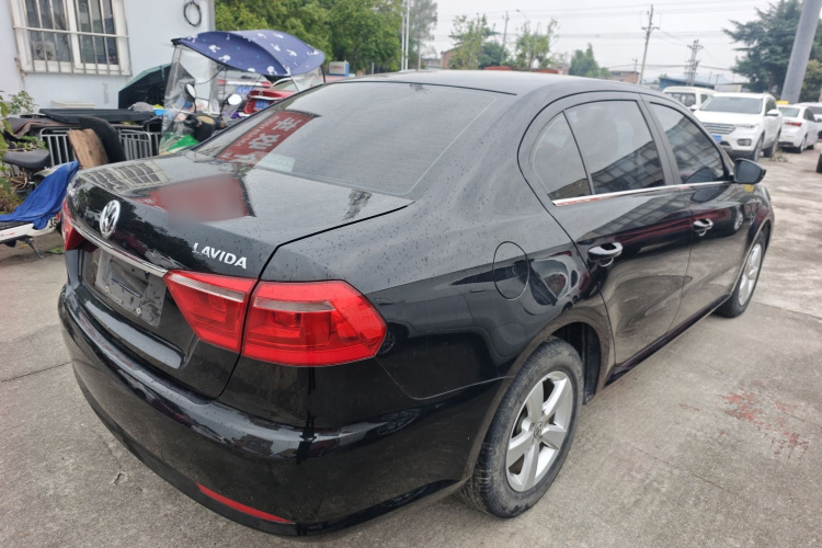 大众 朗逸 2017款 1.6L 自动风尚版车身外观6003