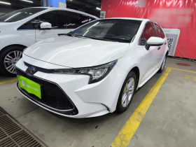 丰田 雷凌 2022款 双擎 1.8H E-CVT豪华版