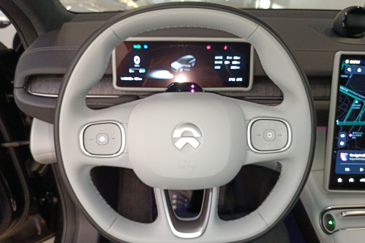 蔚来ES6 2023款 75kWh中控内饰13