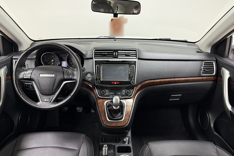 哈弗H6 2017款 红标 运动版 1.5T 手动两驱精英型中控内饰7001