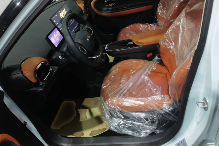 江淮钇为 钇为3 2025款 330km 潮悦版局部细节19