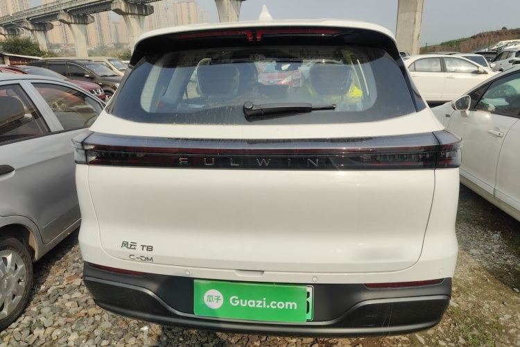 奇瑞 风云T8 2025款 1.5T 130km 舒适版5座车身外观6