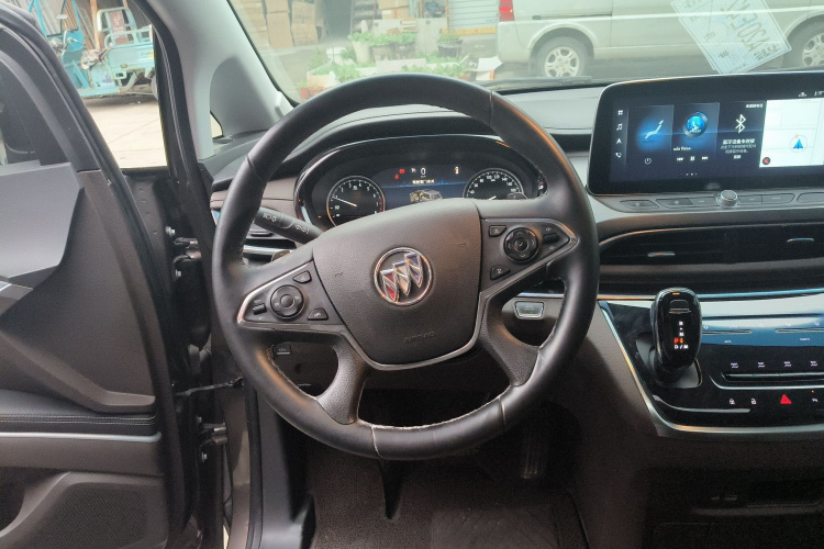 别克GL8 2022款 陆上公务舱 652T 豪华型局部细节13