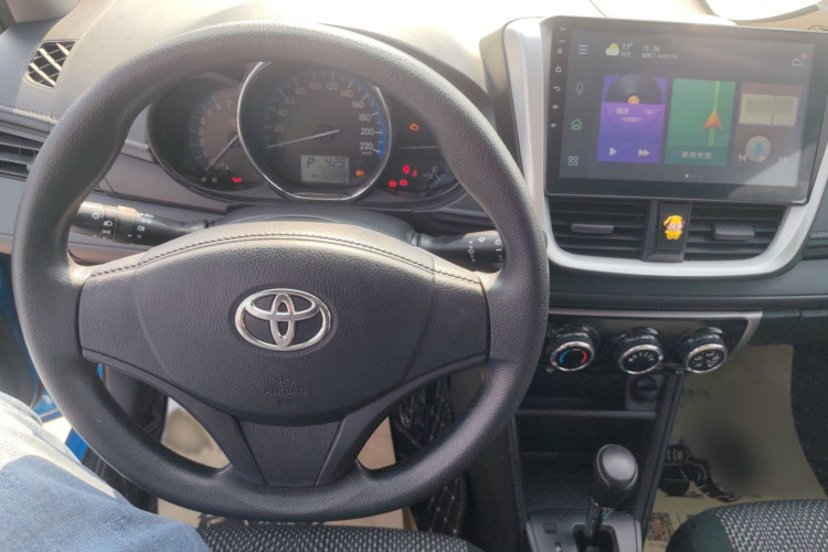 丰田 威驰FS 2017款 1.5L CVT锋驰版中控内饰7003