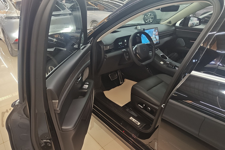 鸿蒙智行 问界M5 2022款 增程四驱至臻版中控内饰20