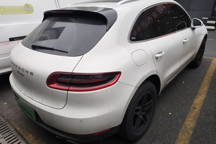 保时捷 2017款  Macan 2.0T车身外观6005