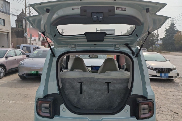 吉利银河 2024款 熊猫mini 200km 耐力熊局部细节23