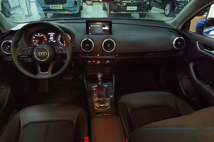 奥迪A3 2020款 Limousine 35 TFSI 时尚型 国VI中控内饰12