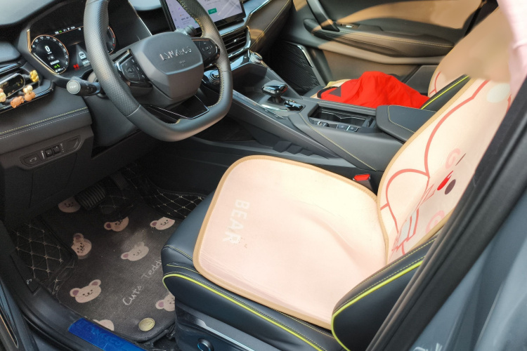 领克06 2023款 Remix 1.5T 劲Halo局部细节19