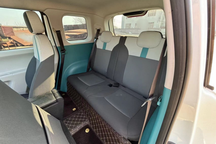 长安启源 长安Lumin 2022款 210km 香甜款中控内饰7002