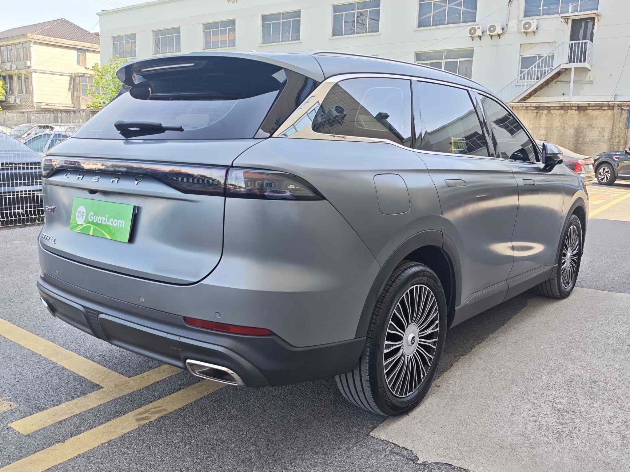 奇瑞 瑞虎8 L 2024款 2.0T 两驱尊贵版 5座(5)