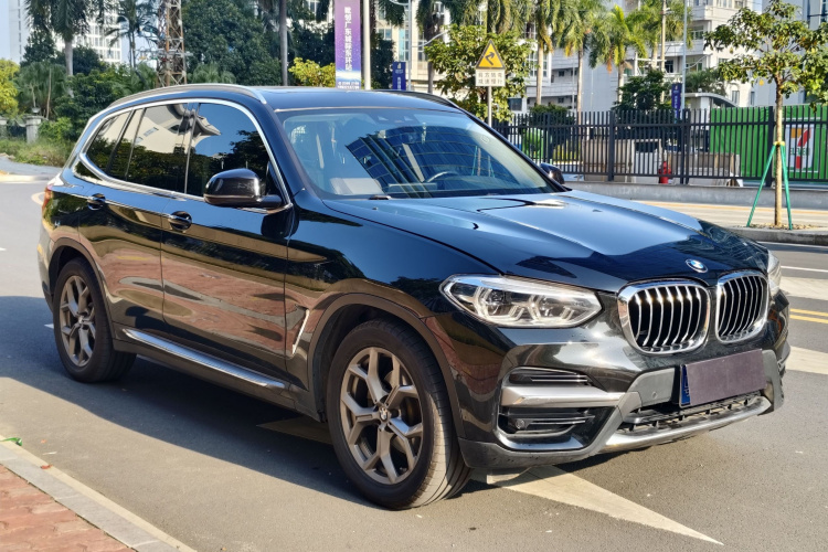 宝马X3 2021款 xDrive28i 豪华套装车身外观6002