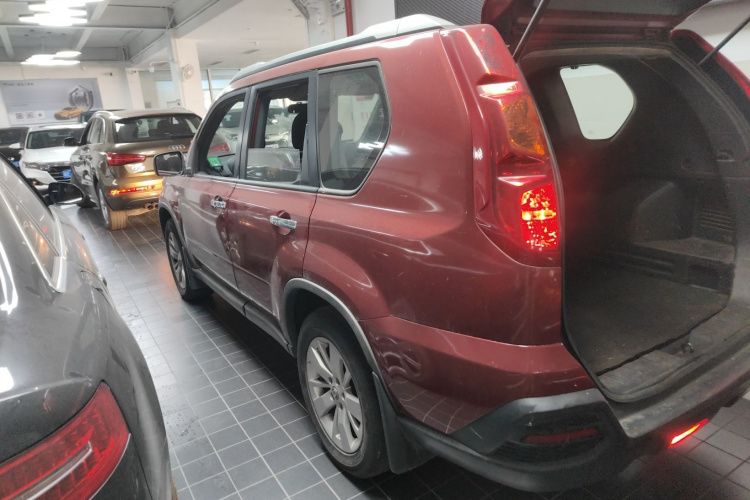 东风风度MX6 2015款 2.0L CVT两驱全能版中控内饰21