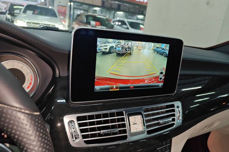 奔驰CLS 2015款 CLS 260局部细节16