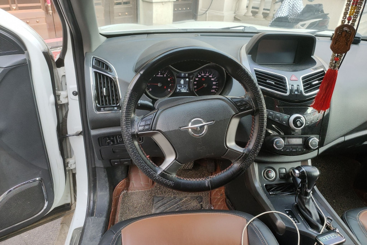 海马S5 2015款 1.5T CVT旗舰型局部细节13