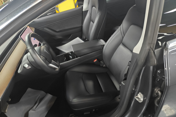 特斯拉 Model 3(进口) 2019款 长续航后驱版中控内饰19