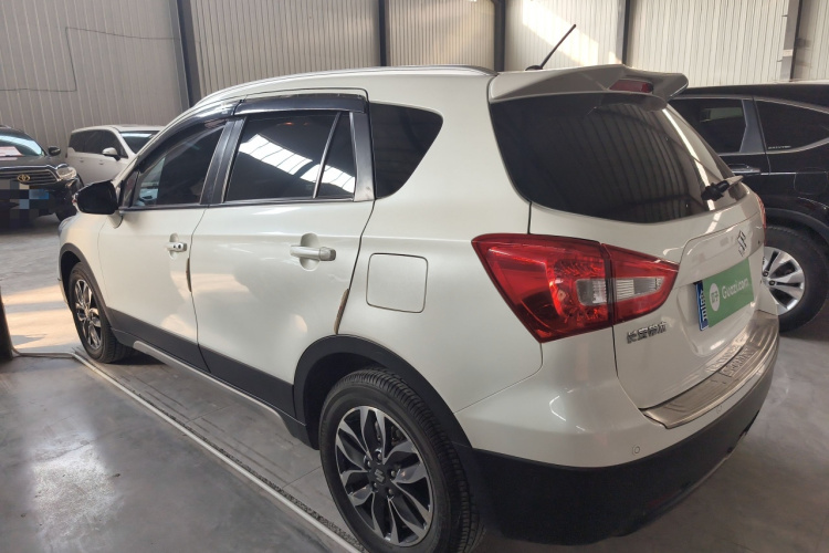 铃木 骁途 2017款 1.6L CVT两驱都市进取型车身外观4