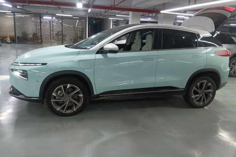 小鹏G3 2022款 G3i 460N车身外观6003