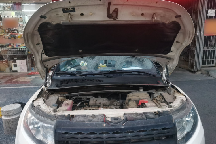 陆风X7 2015款 2.0T 全景尊贵版局部细节24