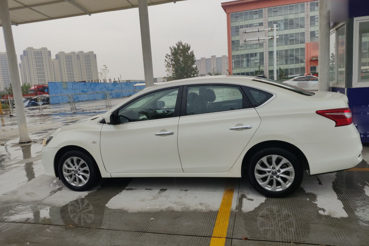 日产 轩逸 2022款 经典 1.6XE CVT舒适版车身外观4