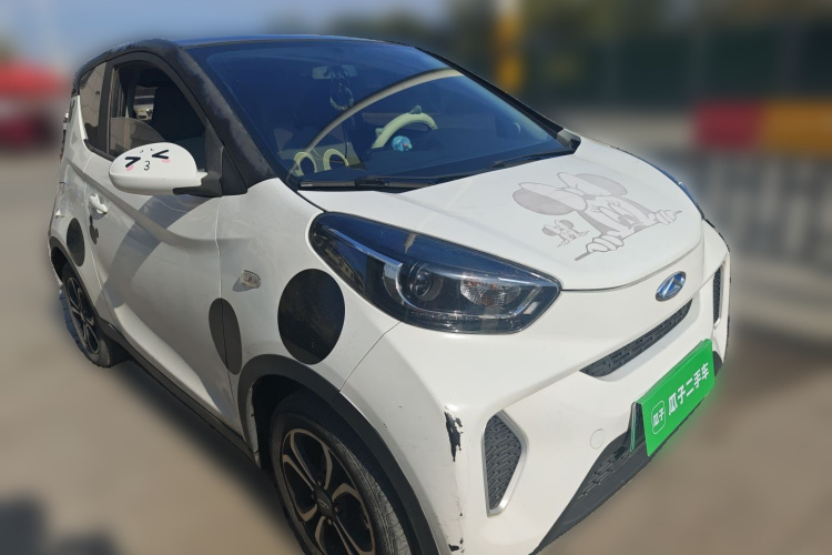 奇瑞 小蚂蚁 2021款 20万蚁粉款 朝气版 磷酸铁锂 301km车身外观3