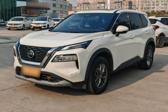 日产 奇骏 2021款 VC-Turbo 300 CVT 2WD豪华版 7座