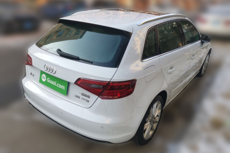 奥迪A3 2014款 Sportback 35 TFSI 自动舒适型车身外观6005