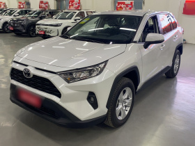 丰田 RAV4荣放 2024款 2.0L CVT两驱都市版