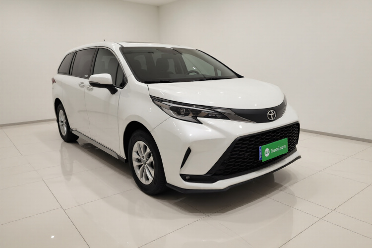 丰田 格瑞维亚 2026款 2.5L混动 舒适版车身外观3