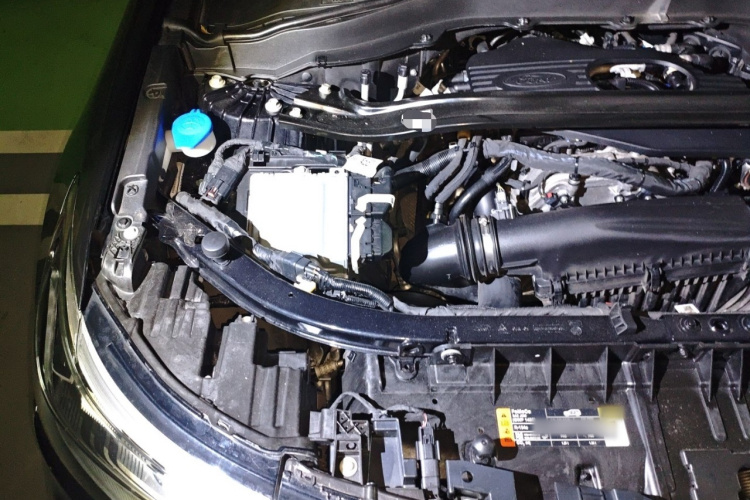 福特 探险者 2024款 2.3T EcoBoost 四驱钛金版 6座局部细节9006