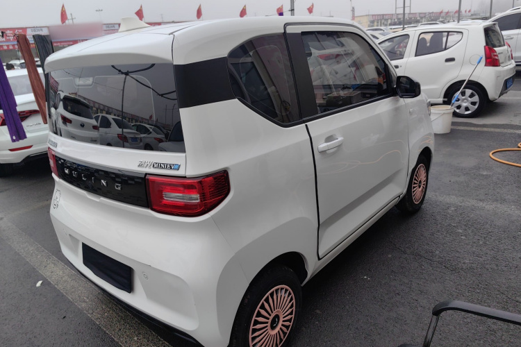 五菱汽车 宏光MINIEV 2022款 悦享款 磷酸铁锂车身外观7