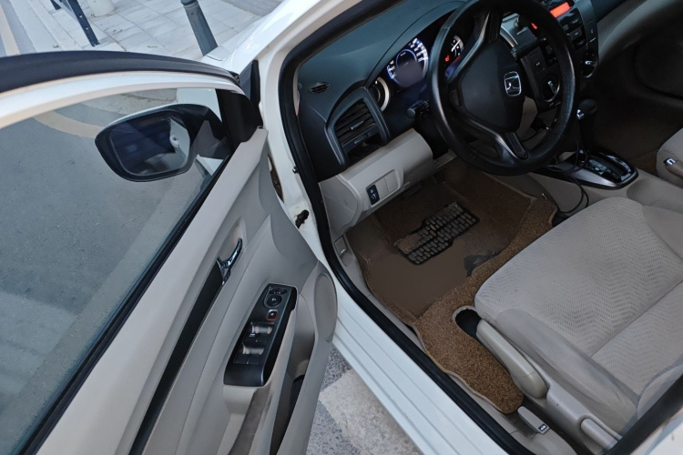 本田 锋范经典 2012款 1.5L 自动精英版中控内饰7003