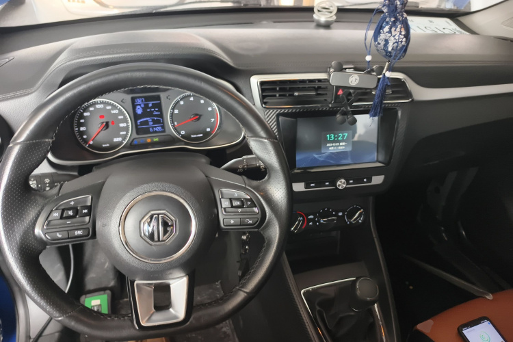 名爵ZS 2017款 1.5L 手动舒适版中控内饰12