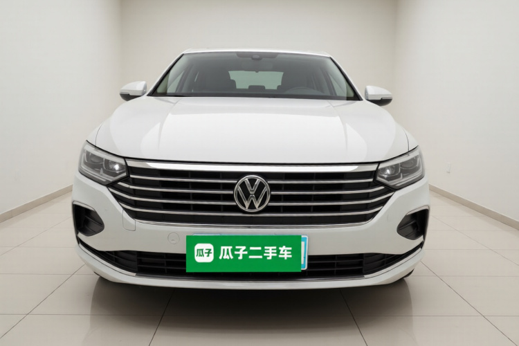 大众 朗逸 2023款 1.5L 自动五百万版车身外观2