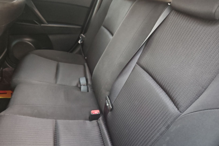 马自达3星骋 2015款 两厢 1.6L 自动精英型中控内饰21