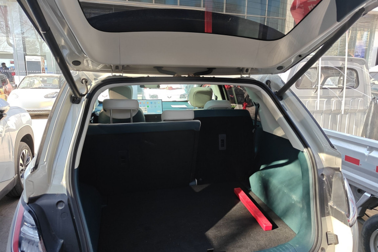 宝骏云朵 2023款 460 Max机舱底盘23