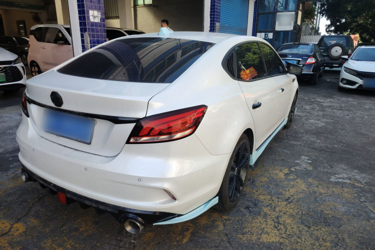 名爵 MG6 2019款 20T 自动Trophy竞技版+运动尾排竞速套装车身外观6005