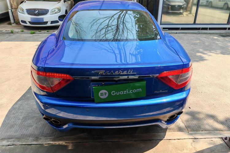 玛莎拉蒂 GranTurismo 2007款 4.2L 标准版车身外观6006