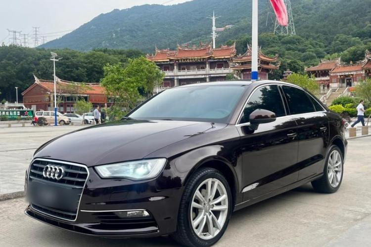 奥迪A3 2015款 Limousine 35 TFSI 百万纪念舒享型车身外观1