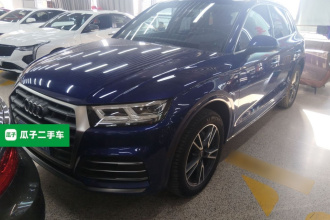 奥迪Q5L 2020款 改款 40 TFSI 荣享时尚型