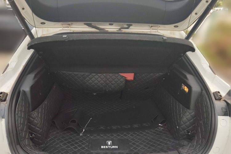 奔腾B70S 2022款 1.5T 智潮统帅局部细节23