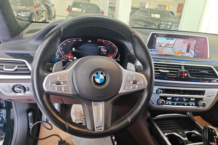 宝马7系 2019款 改款 730Li M运动套装局部细节13