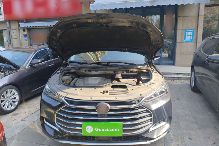 比亚迪 唐 2019款 2.0T 自动智联尊荣型 5座 国VI机舱底盘24